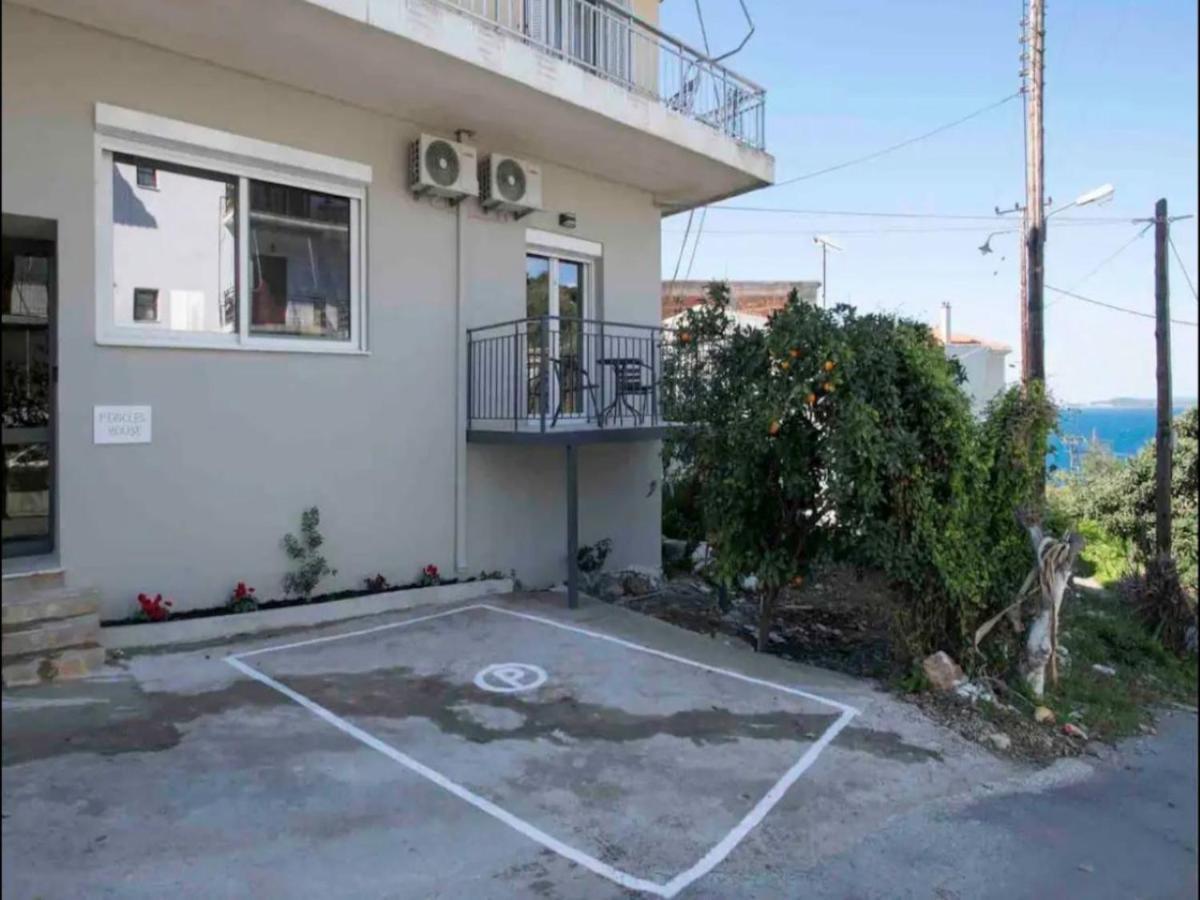 Mimikas Apartment Pylos Eksteriør billede